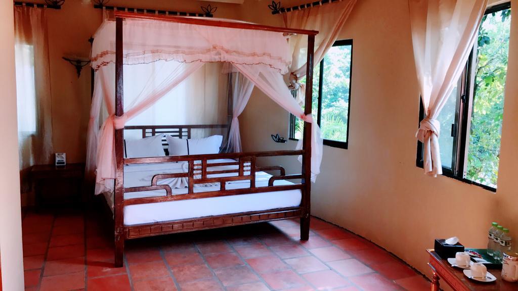 Malibu Bungalows Sihanoukville Exterior photo